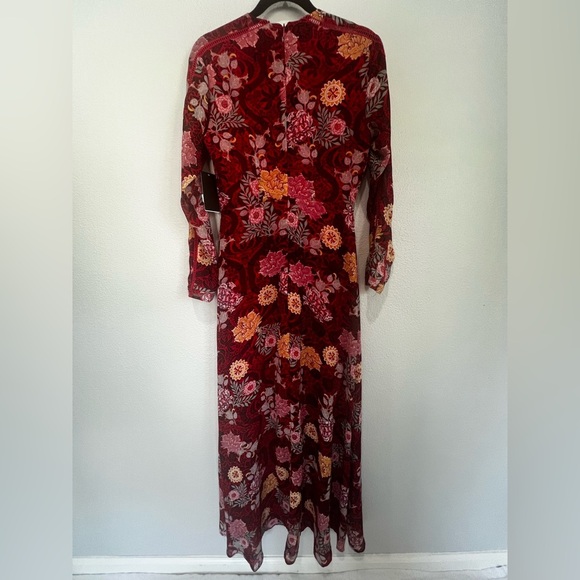 Guess Floral Long Sleeve Maxi Dress
Size: 6 - Picture 5 of 13